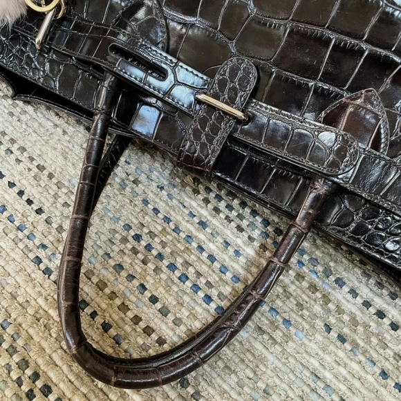 🥳HP🥳Furla Brown Large Leather Tote & Furla Charm - Picture 8 of 13